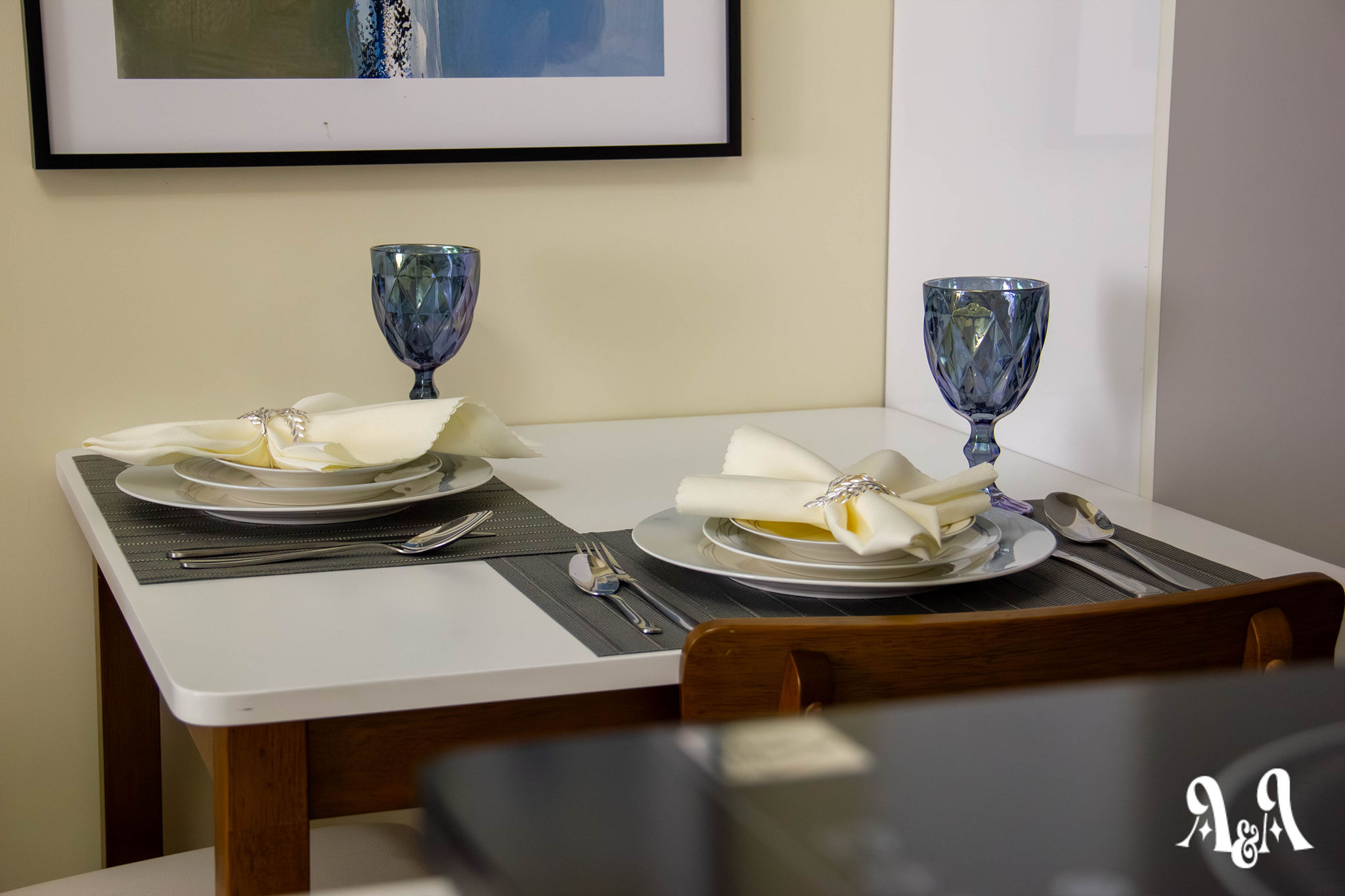 Elegant Dining